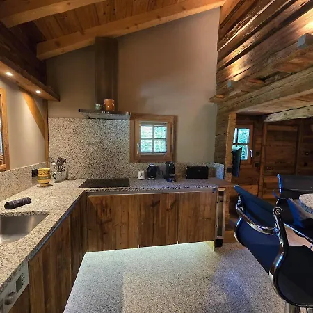 Le Mazot Domek alpejski *